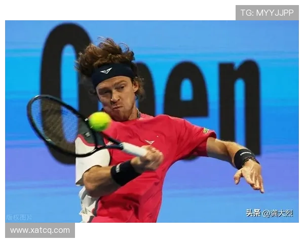 卢布列夫两年豪取再进多哈四强