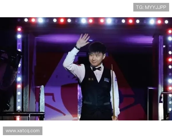 特鲁姆普称赞赵心童三站比赛表现卓越