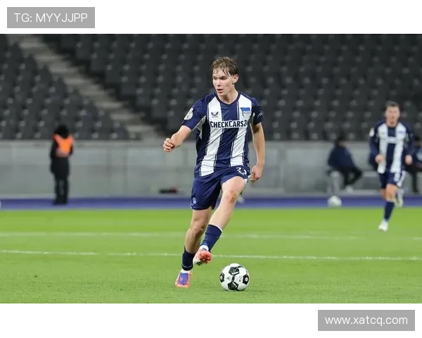 法尔克：纽卡竞逐艾希霍恩 球员倾向留德